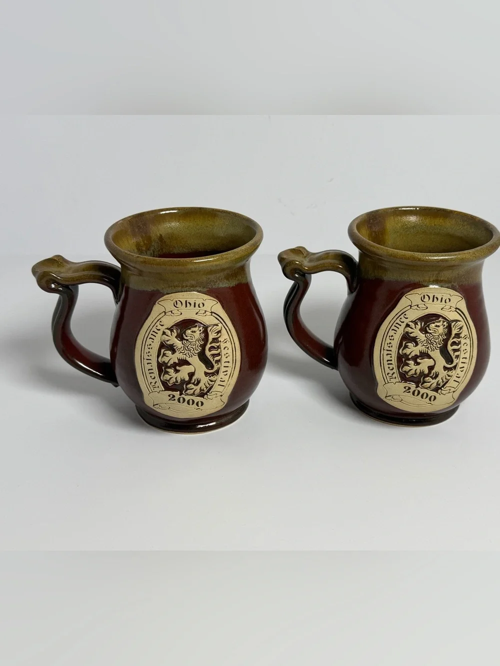 Vintage 2000 Ohio Renaissance Festival Pottery Mugs Set of 2 Banner Oak Lion